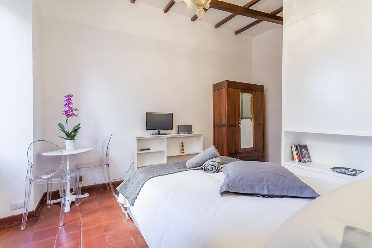 Sora Menica Twin Apartment Roma Exterior foto