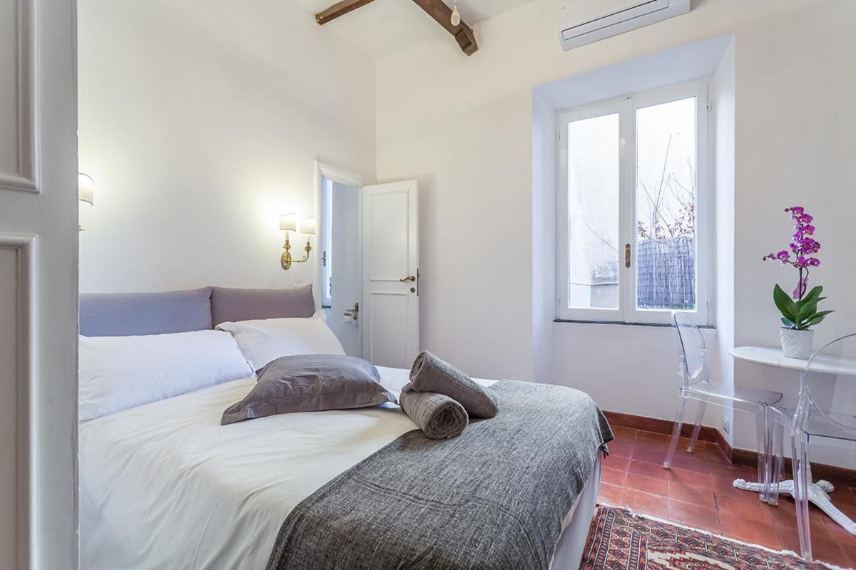 Sora Menica Twin Apartment Roma Exterior foto